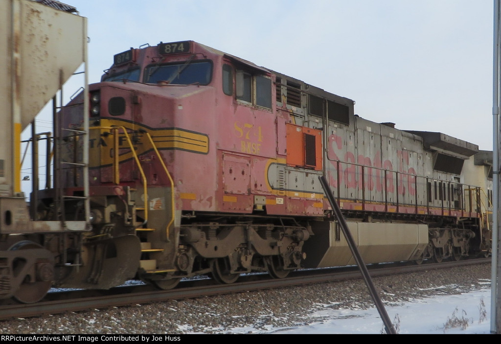 BNSF 874